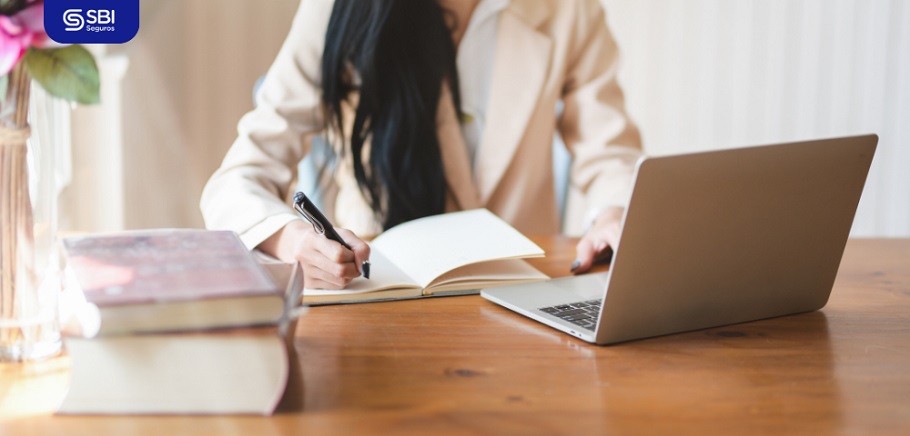 Qué cubre un seguro para notebook